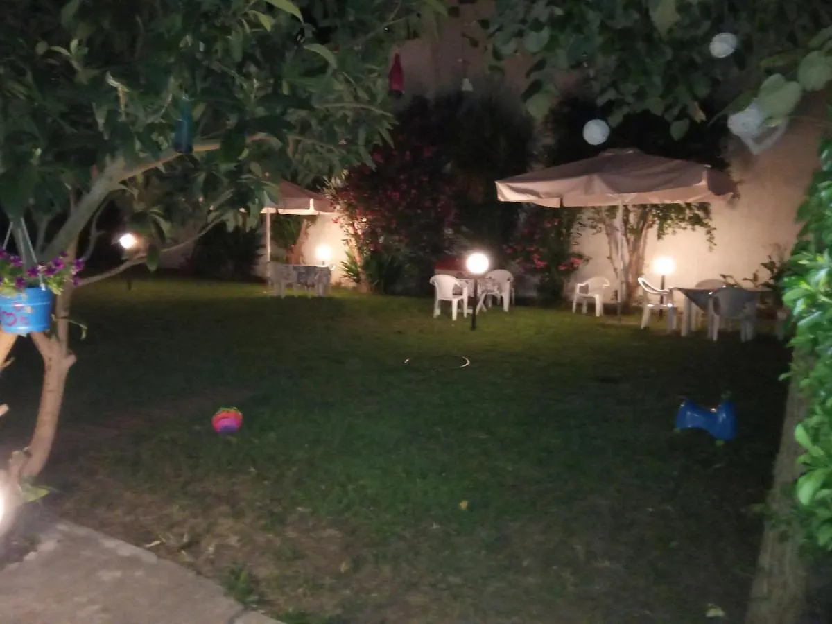 Aparthotel Vangeli'S Garden House Nea Poteidaia