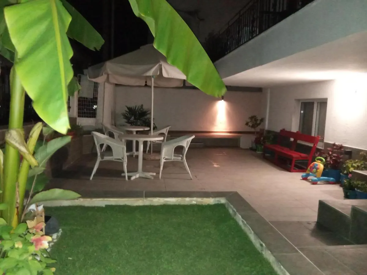 Aparthotel Vangeli'S Garden House Nea Poteidaia