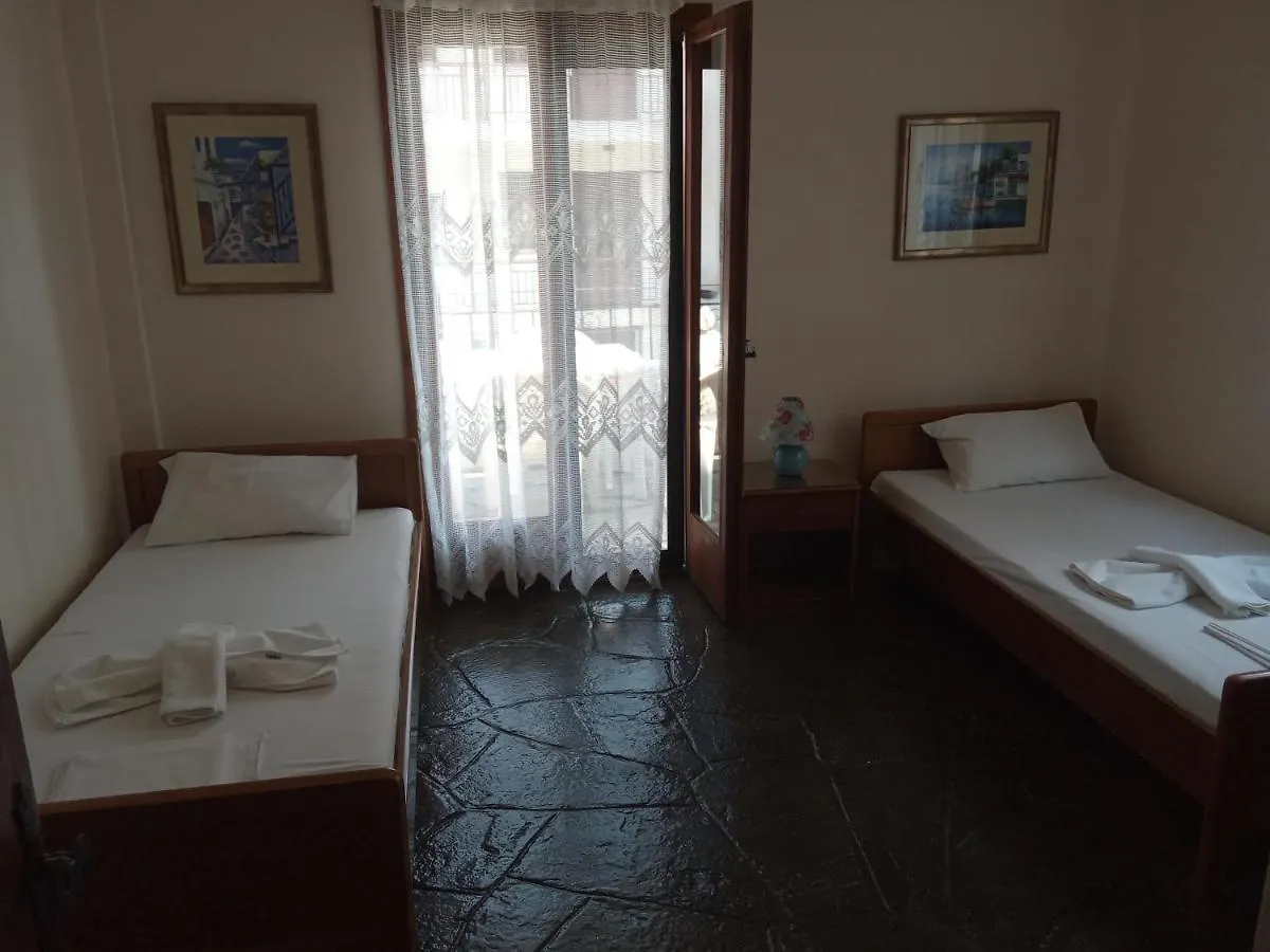 Vangeli'S Garden House Aparthotel Nea Poteidaia