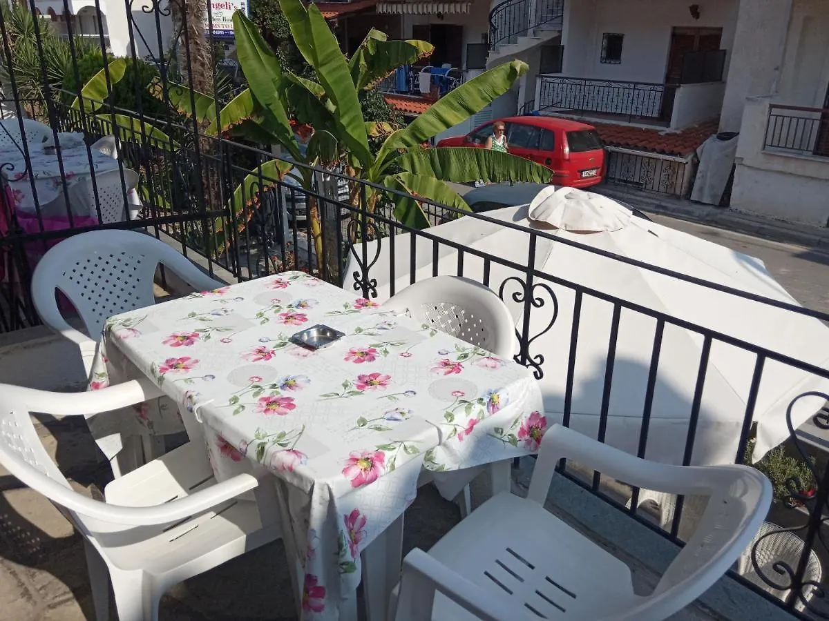 Vangeli'S Garden House Aparthotel Nea Poteidaia